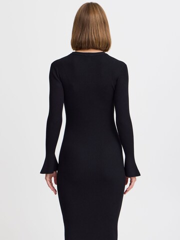 Abito in maglia di b.young in nero