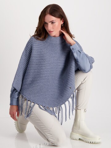 monari Cape in Blauw: voorkant