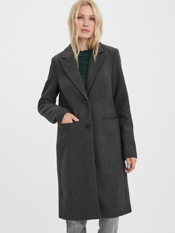 Manteau mi-saison 'Blaza' VERO MODA en gris : devant