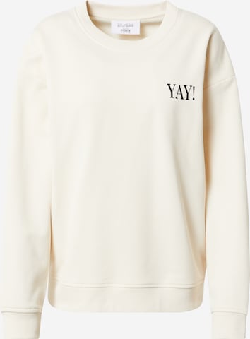 Sweat-shirt 'YAY' #NANDINI x NovaLanaLove en beige : devant