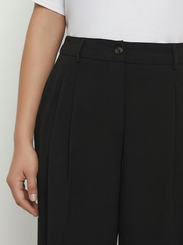 Regular Pantalon Fiorella Rubino en noir