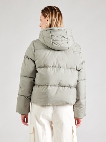 Veste d’hiver 'ONLAlice' ONLY en vert