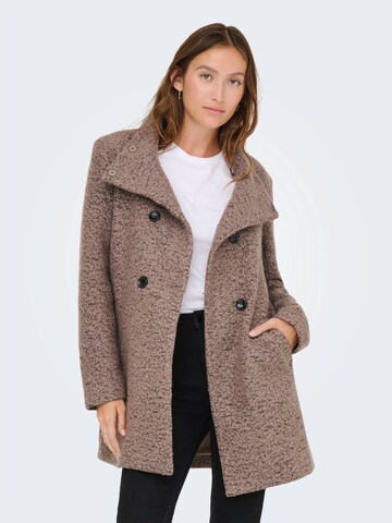 Manteau mi-saison 'NEW SOPHIA' ONLY en marron : devant
