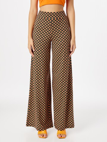 King Louie Wide leg Pants in Orange: front