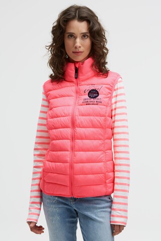 Soccx Vest in Pink: front