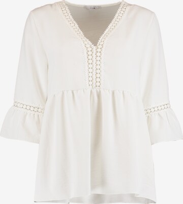 Hailys Blouse 'Pa44oli' in White: front