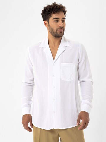 Chemise Dandalo en blanc : devant