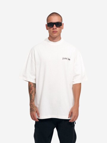 MARTIN VALEN Shirt in White: front