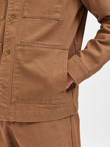 SELECTED HOMME Between-Season Jacket 'Russell' in Brown