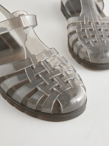 Sandalo di Next in grigio