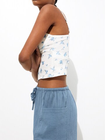 Pull&Bear Regular Housut värissä sininen