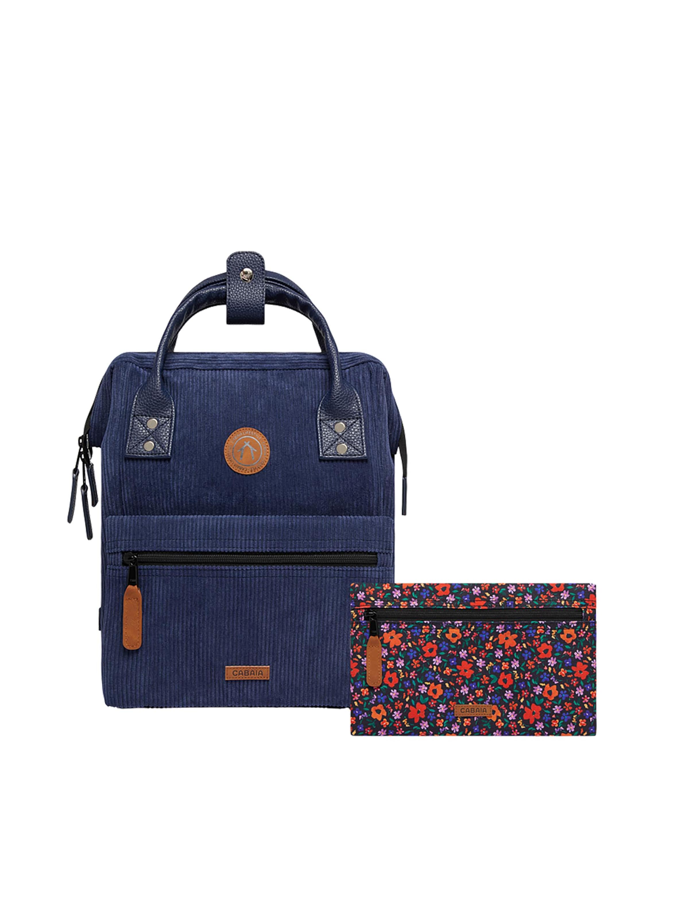 Cabaia Rucksack 'Adventurer' in Blau: Vorderseite