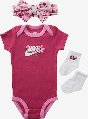 rožinė Nike Sportswear Rinkinys 'CLUB': priekis