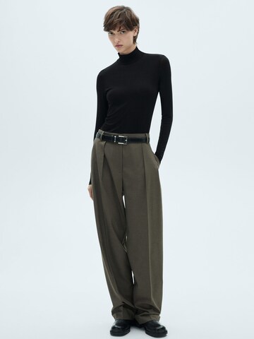 Tricou 'SECONDA' de la MANGO pe negru