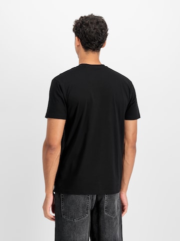 ALPHA INDUSTRIES Tričko – černá