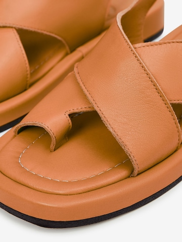 CESARE GASPARI Sandale in Orange