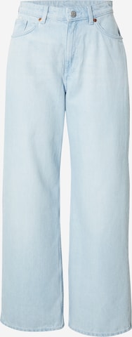 Monki Jeans 'Thea' in Blue: front