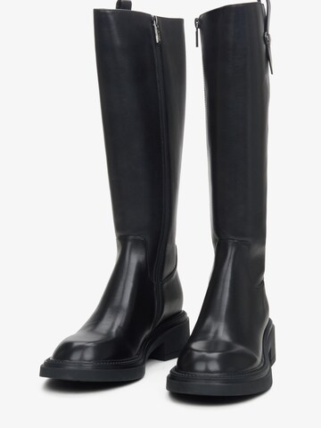 Boots '2301-3' di Estro in nero