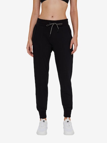 ESPRIT Tapered Workout Pants in Black: front