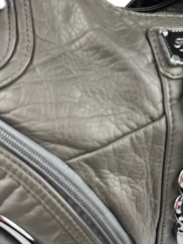 Kumixi Handtasche in Grau