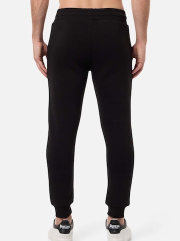 Boxeur des Rues Slim fit Workout Pants in Black