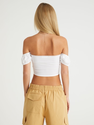 millane - Blusa 'Lilith' em branco