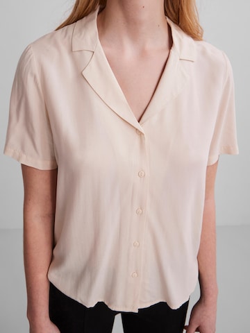 PIECES - Blusa 'Olivia' en beige