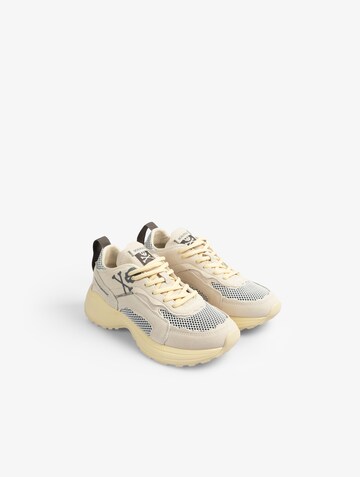 Sneaker bassa 'Sofi' di Scalpers in beige
