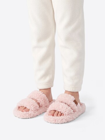 Youecci Slippers in Pink