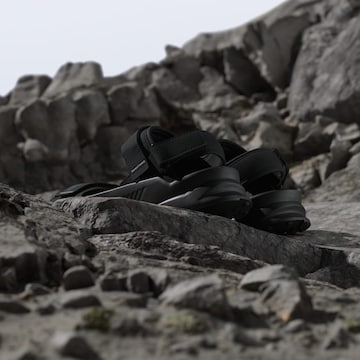 Sandalo 'Hydroterra' di ADIDAS TERREX in nero