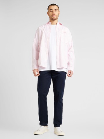 Tommy Jeans Regular fit Button Up Shirt in Pink