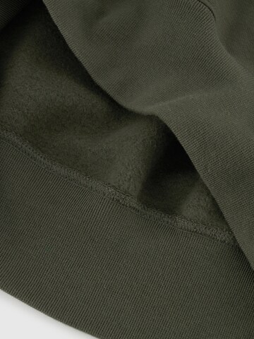 Champion Authentic Athletic Apparel Sweatshirt in Groen