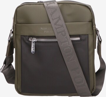 Northampton Polo Club Crossbody Bag in Green: front