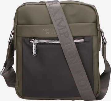 Northampton Polo Club Shoulder Bag in Green: front