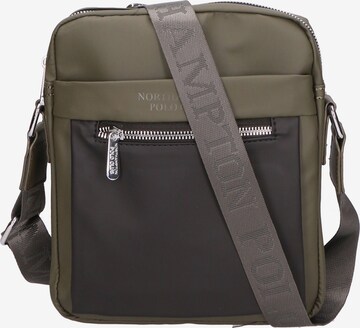 Northampton Polo Club Shoulder bag in Green: front