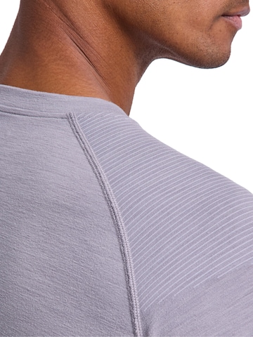 FALKE Base Layer 'Backpack-Ready'‌‌‌‌‌‌‌‌ in Grau