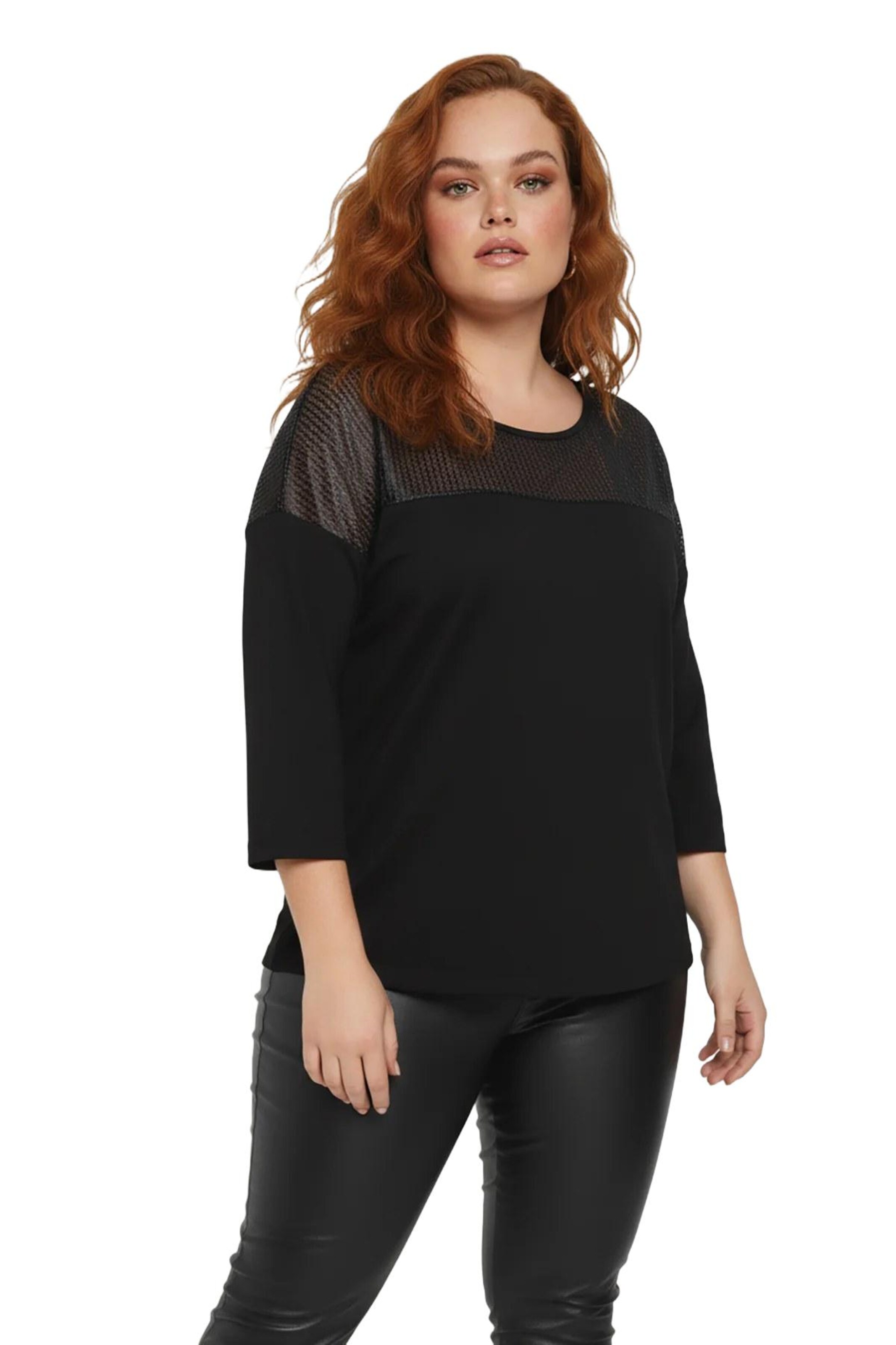 Shape Of You Bluse in Schwarz: Vorderseite
