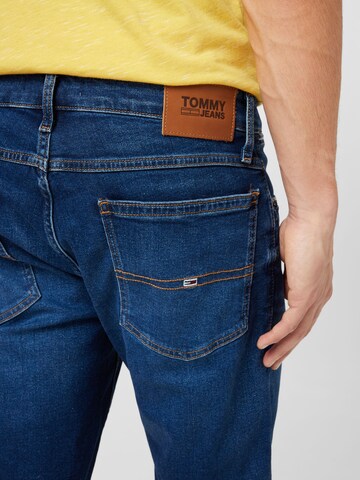 Tommy Jeans Regular Jeans 'Ronnie' in Blauw
