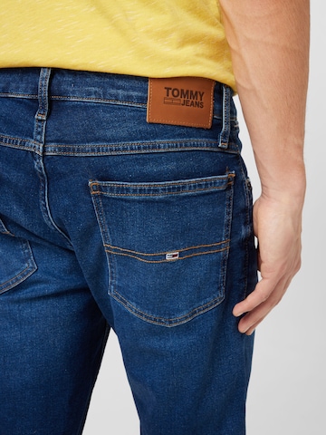 mėlyna Tommy Jeans Standartinis Džinsai 'Ronnie'