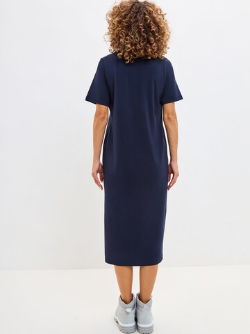 CAT by Maniita Lacitta Jurk in Blauw