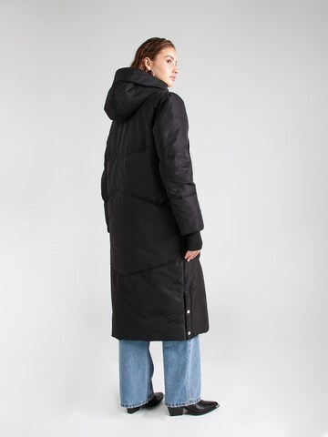 Manteau d’hiver Moves en noir