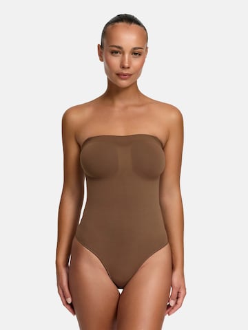 cfab (formerly creamy fabrics) - Body moldeador 'Trägerloser Bodysuit Sculpting Shapewear mit Slip' en marrón: frente