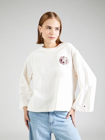 TOMMY HILFIGER T-shirt i vit: framsida