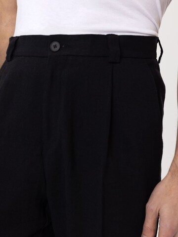 Antioch Regular Pleat-front trousers 'Kelton' in Black