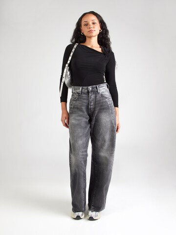 STUDIO SELECT Tričkové body 'Elena' – černá
