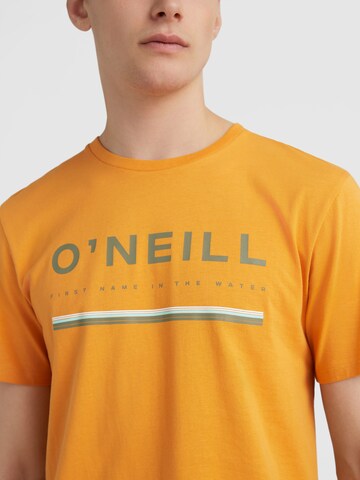 Maglietta 'Arrowhead' di O'NEILL in giallo