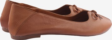 D.MoRo Shoes Ballerina 'Gruph' in Braun