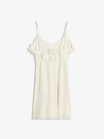 Bershka Klänning i beige
