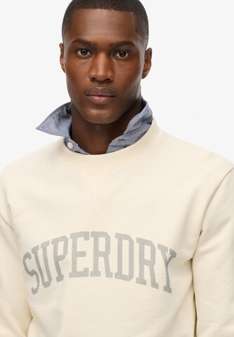 Sweat-shirt 'Athletic Essentials' Superdry en blanc