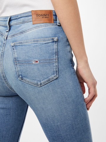 Tommy Jeans Skinny Jeans 'Nora' i blå